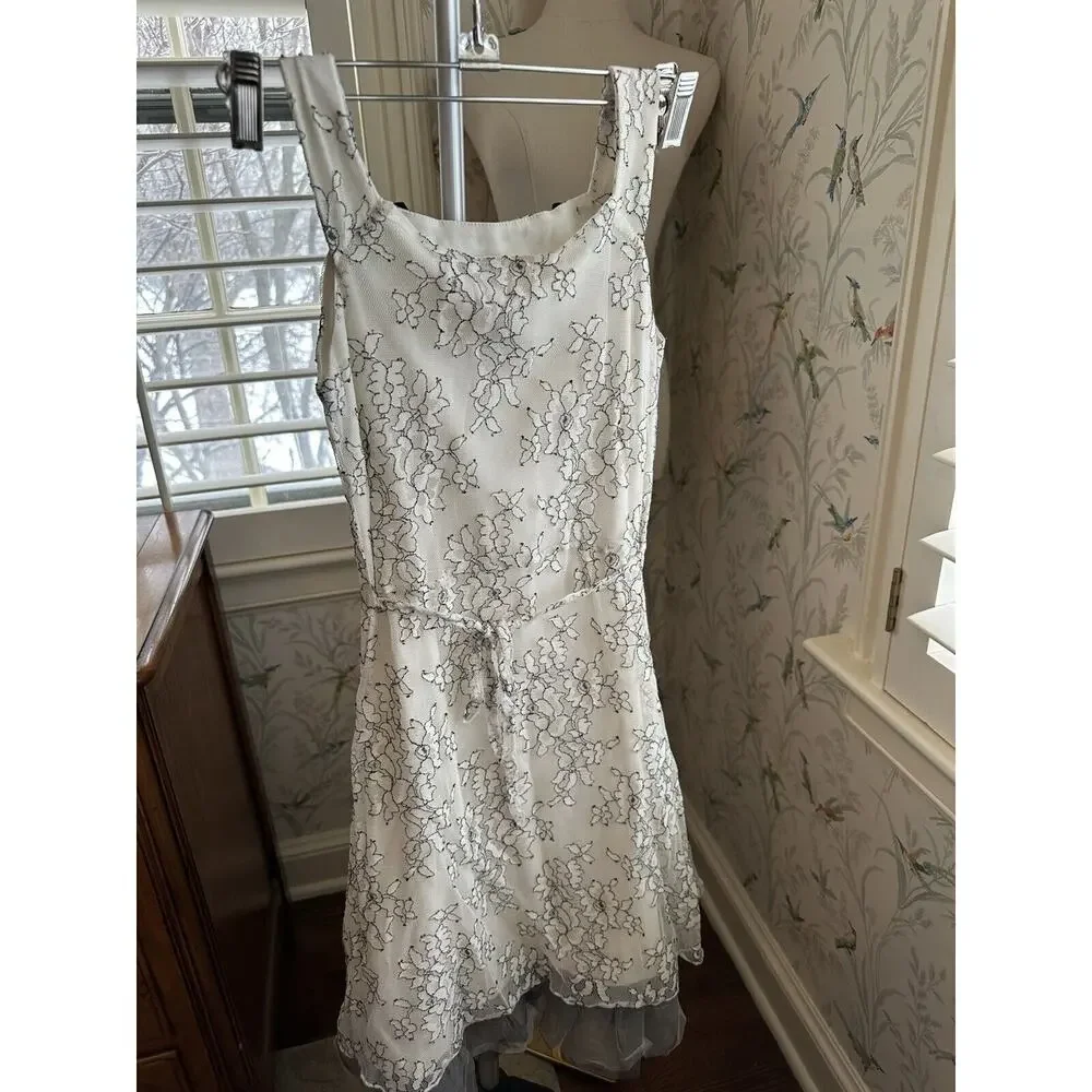 Girl Lace Dress 10 Black And White